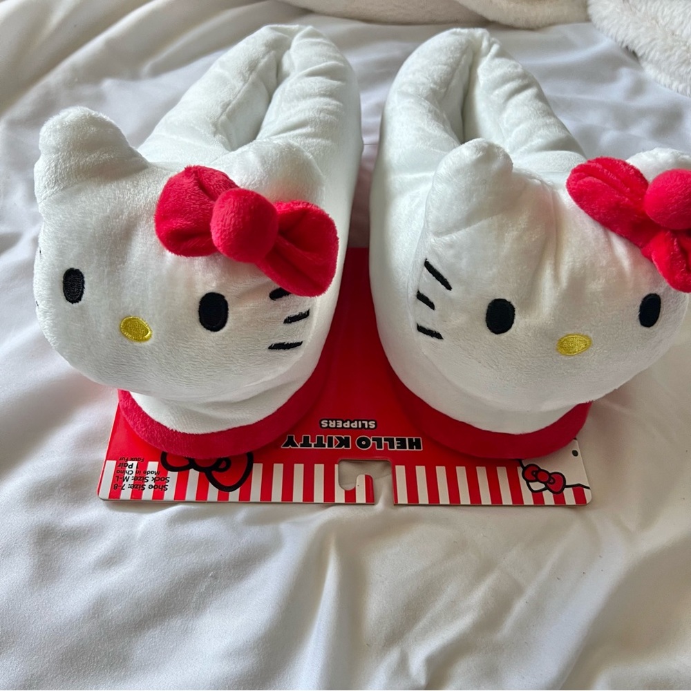 Hello Kitty House Slippers